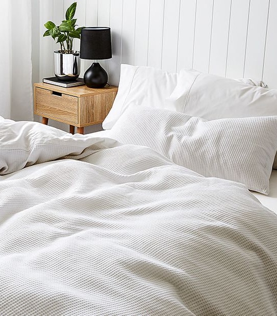 Waffle Quilt Cover Set - White