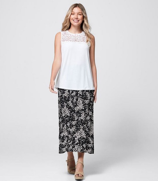Joely Scallop Edge Top
