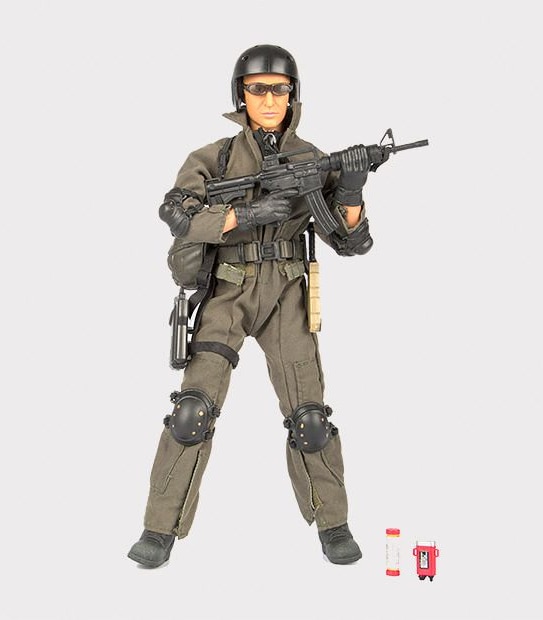1:6 World Peacekeepers&reg; - 12" Figure 90200 Assorted
