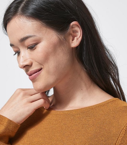 Stitch Detail Curved Hem Jumper