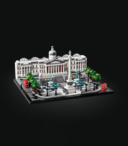 LEGO&reg; Architecture Trafalgar Square 21045