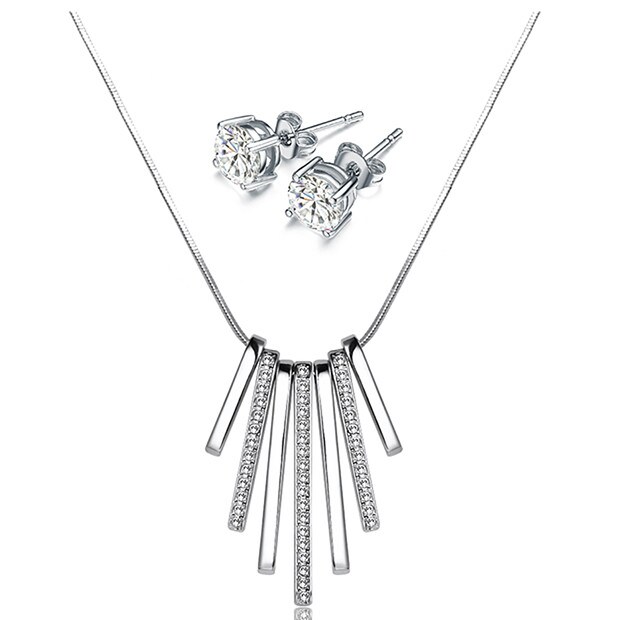 Mestigé Pendant & Earring Set With Swarovski® Crystals- Silver Mestigé Pendant & Earring Set With Swarovski® Crystals- Silver