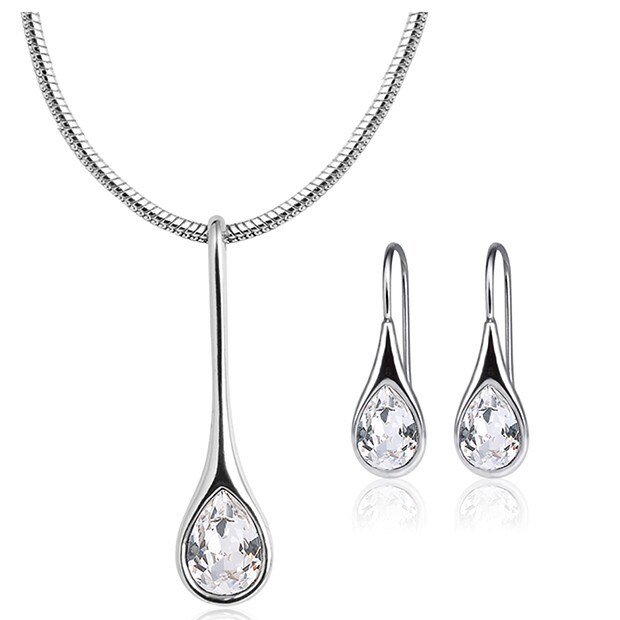 Mestigé Pendant & Earring Set With Swarovski® Crystals - Silver Mestigé Pendant & Earring Set With Swarovski® Crystals - Silver