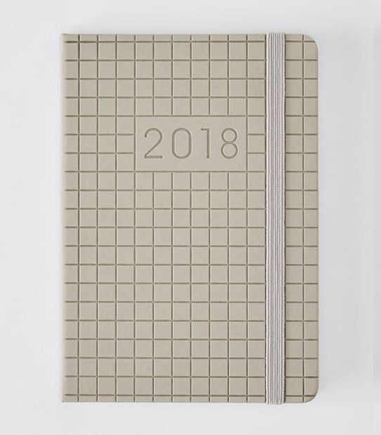 Target 2018 Embossed Grid Diary - A5