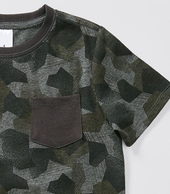 Short Sleeve Camouflage Pocket T-Shirt
