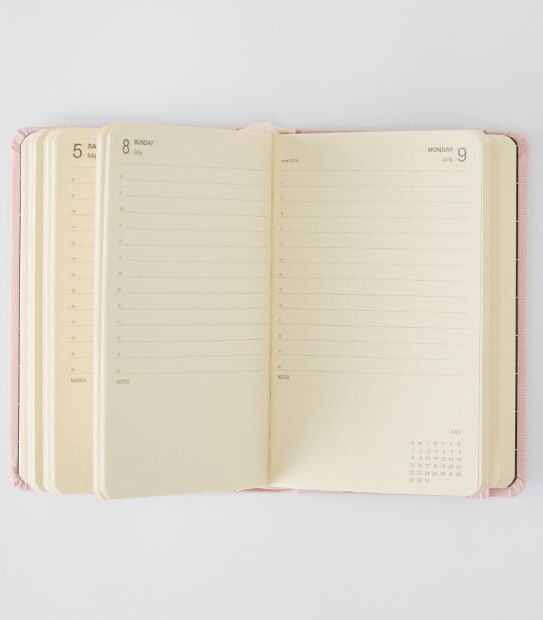 Target 2018 Focused & Fabulous  Diary - A6