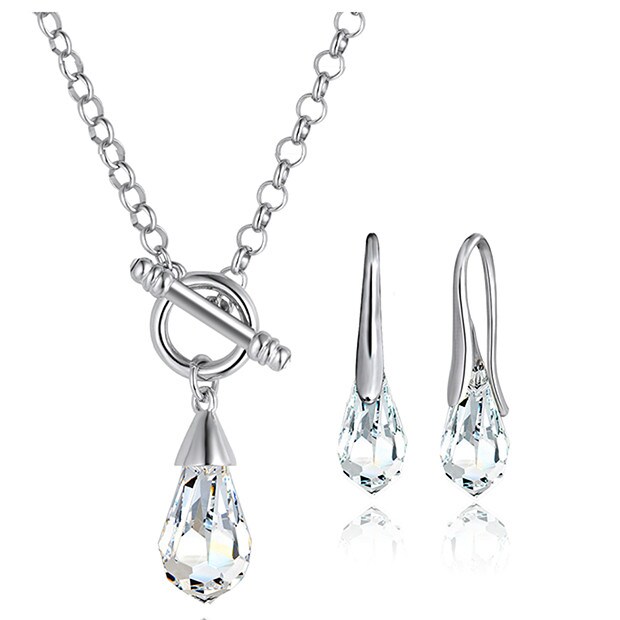 Mestigé Pendant & Earring Set With Swarovski® Crystals - Silver Mestigé Pendant & Earring Set With Swarovski® Crystals - Silver
