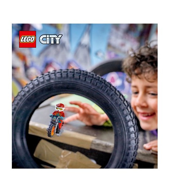 LEGO&reg; City Stunt Fire Stunt Bike 60311