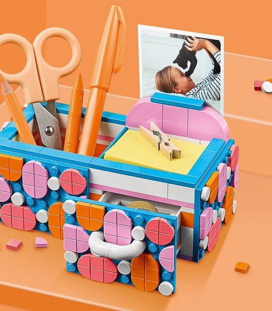 LEGO&reg; DOTS Desk Organizer 41907