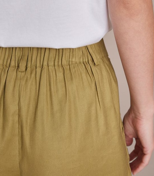 Preview Linen Blend Shorts