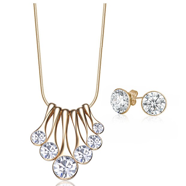 Mestigé Pendant & Earring Set With Swarovski® Crystals - Gold Mestigé Pendant & Earring Set With Swarovski® Crystals - Gold