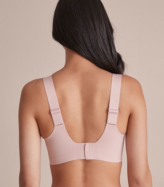 Active Medium Impact Smooth Wirefree Sports Bra; Style: LBR28072