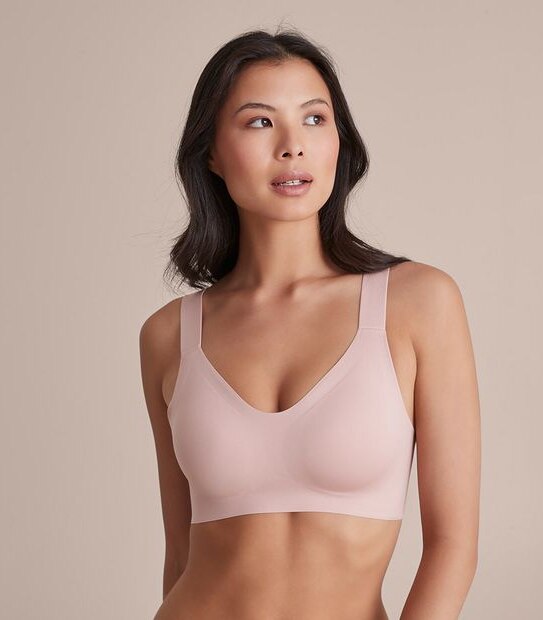 Active Medium Impact Smooth Wirefree Sports Bra; Style: LBR28072