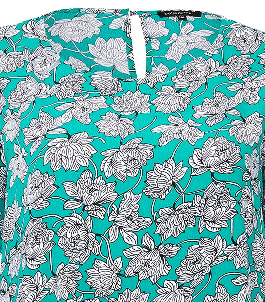 Belle Curve Flutter Sleeve Top