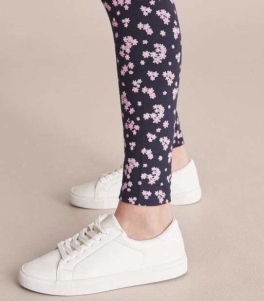 qn247661-10-s23-aop-legging-navy-floral-target-australia