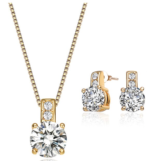 Mestigé Pendant & Earring Set With Swarovski® Crystals - Gold Mestigé Pendant & Earring Set With Swarovski® Crystals - Gold