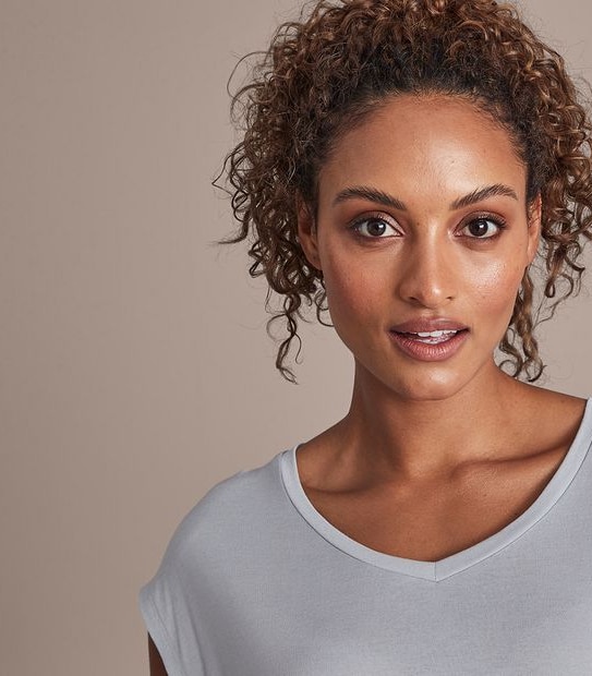 Active Core V-Neck T-Shirt