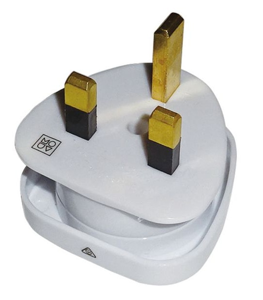 MOUV Travel Adapter - U.K