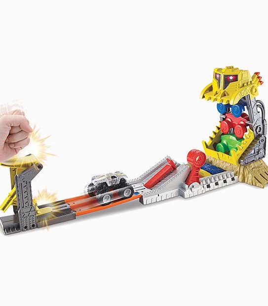 Hot Wheels&reg; Monster Jam&reg; Play Set Assorted