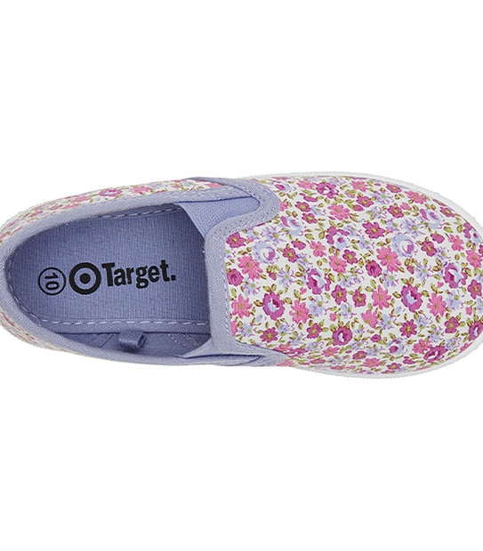 Nacy Slip On Canvas Shoes