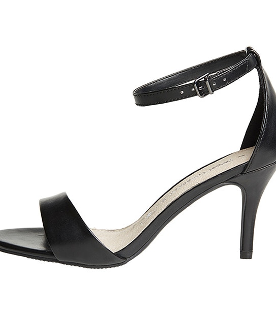 Tully Heels