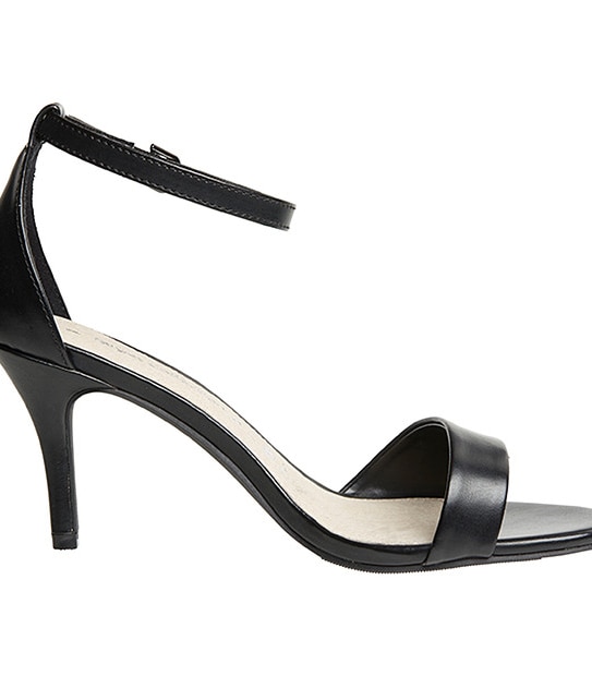 Tully Heels
