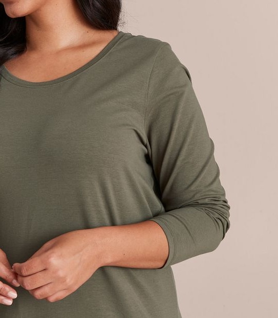 Curve Organic Cotton Long Sleeve Crew T-Shirt
