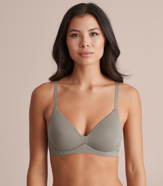 Be By Berlei Wirefree T-Shirt Bra; Style: YWU7