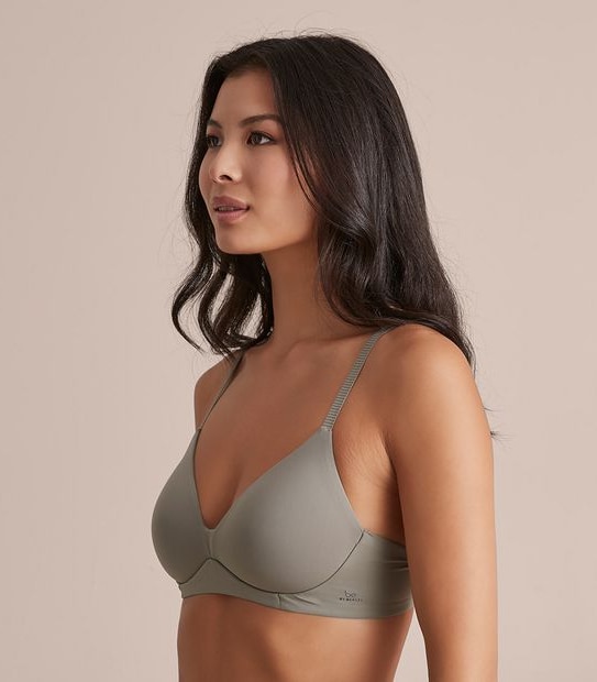 Be By Berlei Wirefree T-Shirt Bra; Style: YWU7
