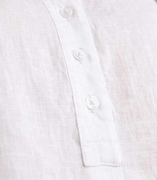 European Linen Sleeveless Shirt