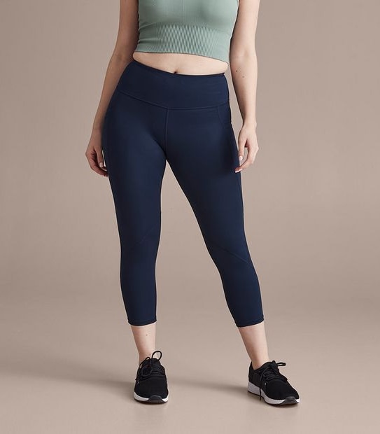 Active 3/4 Length Infinity Tights 