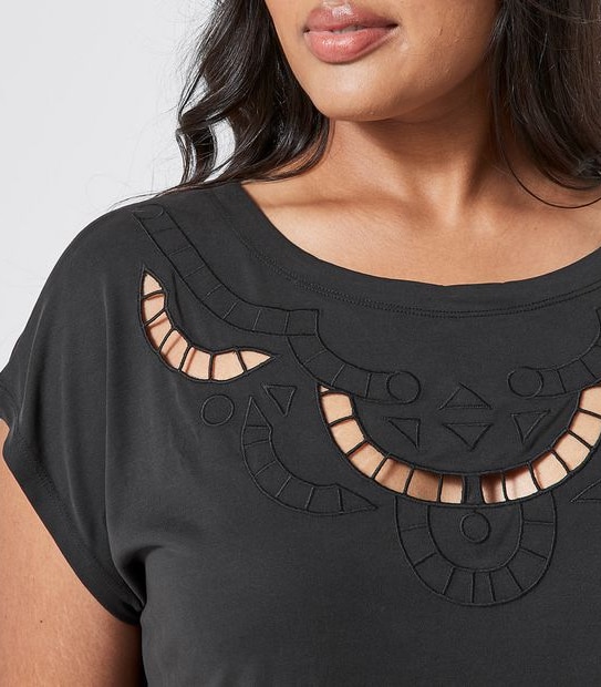 Belle Curve Cutout Top