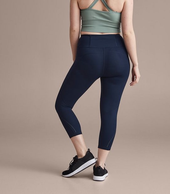 Active 3/4 Length Infinity Tights 