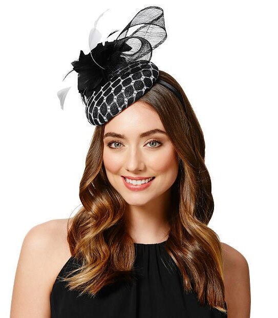 Leanne Pillbox Fascinator