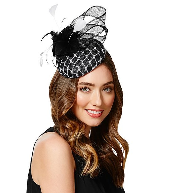 Leanne Pillbox Fascinator