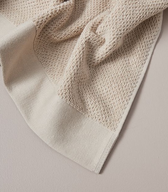 Flynn Cotton And Bamboo Viscose Bath Towel