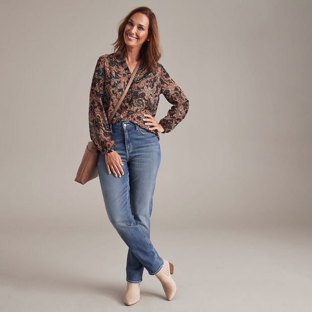 Straight Leg Jeans | Women | Bottoms 