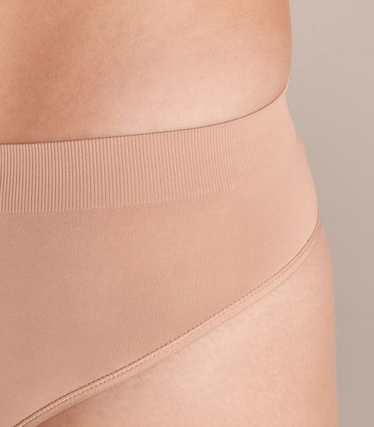 Bonds Bases G-String Briefs; Style: WRYLT