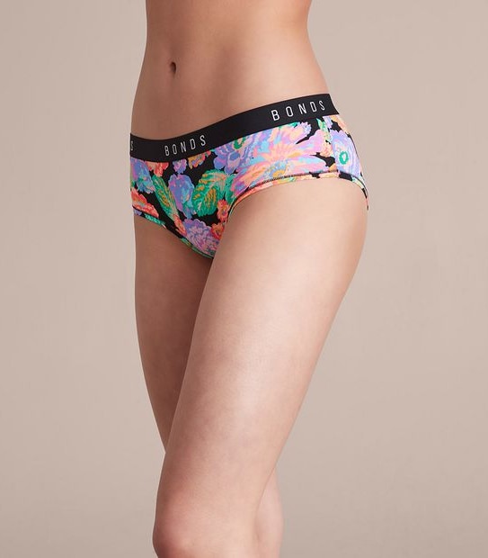 Bonds Originals Boyleg Briefs; Style: WVEBT 1 of 3