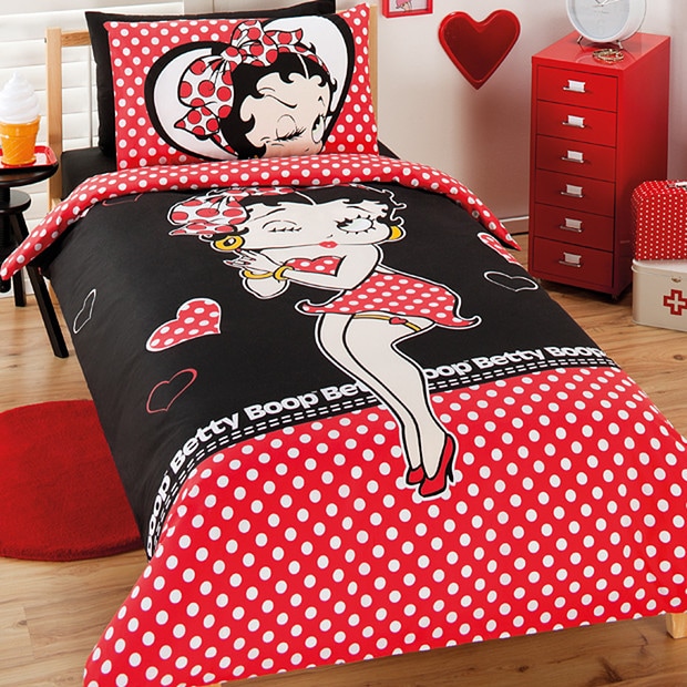 Betty Boop Wink Wink Quilt Cover Set | Target Australia