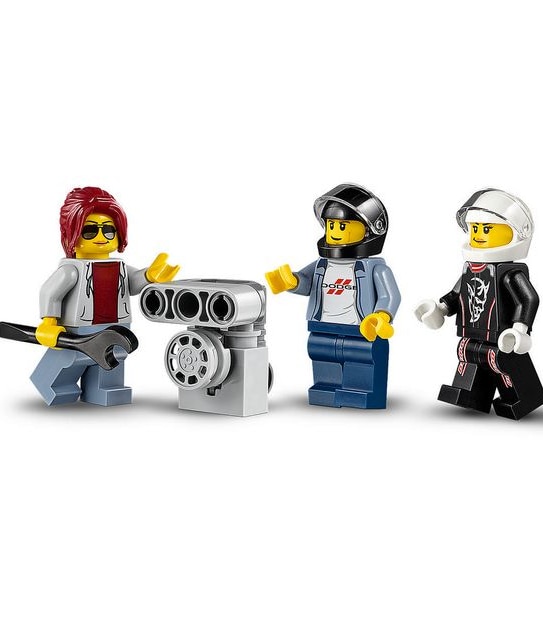 LEGO&reg; Speed Champions 2018 Dodge Challenger SRT Demon and 1970 Dodge Charger R/T 75893