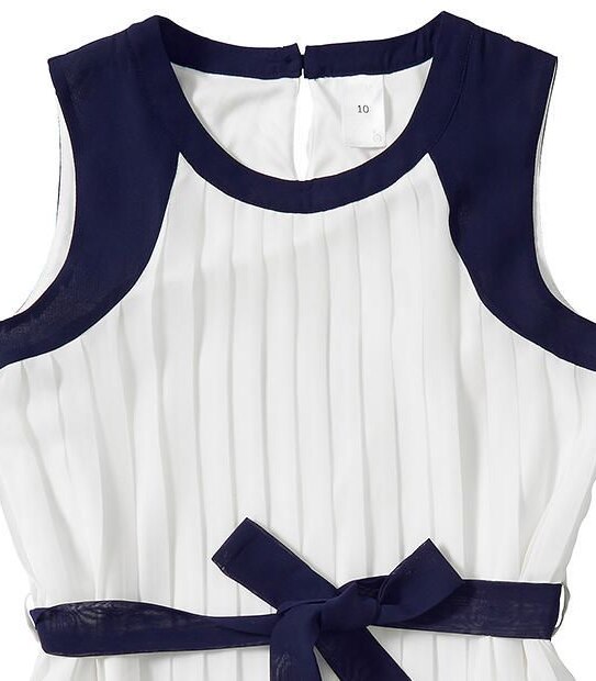 Sleeveless Pleat Party Dress