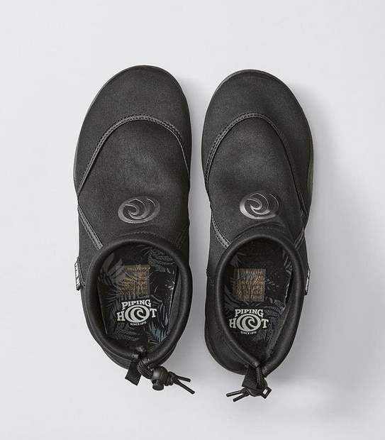 Piping Hot Aqua Socks - Black