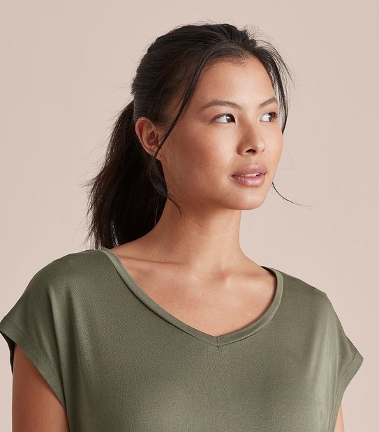 Active Core V-Neck T-Shirt