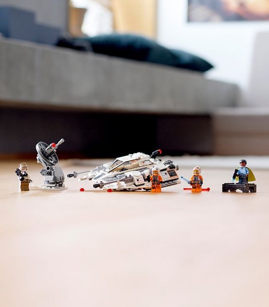 LEGO&reg; Star Wars&trade; Snowspeeder&trade; – 20th Anniversary Edition 75259