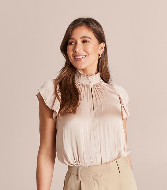 Preview Flutter Sleeve Blouse