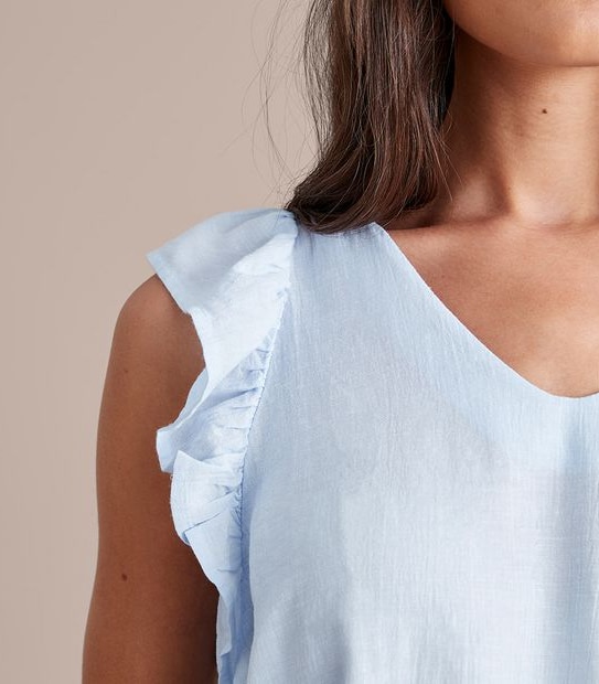 Linen Blend Rosie V-Neck Ruffle Blouse