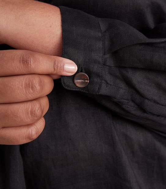 Curve Button Front Roll Sleeve Shirt