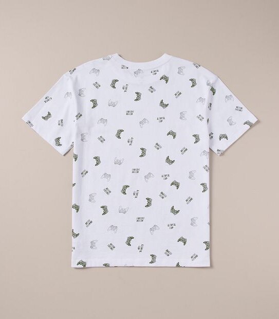 245584_04 SS TEE AOP GAME REMOTE - WHITE