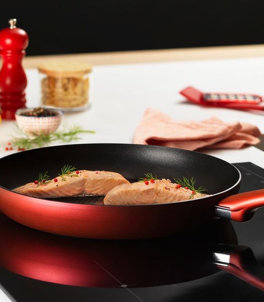 Tefal Character Titanium Pro Non-Stick Frypan - 30cm
